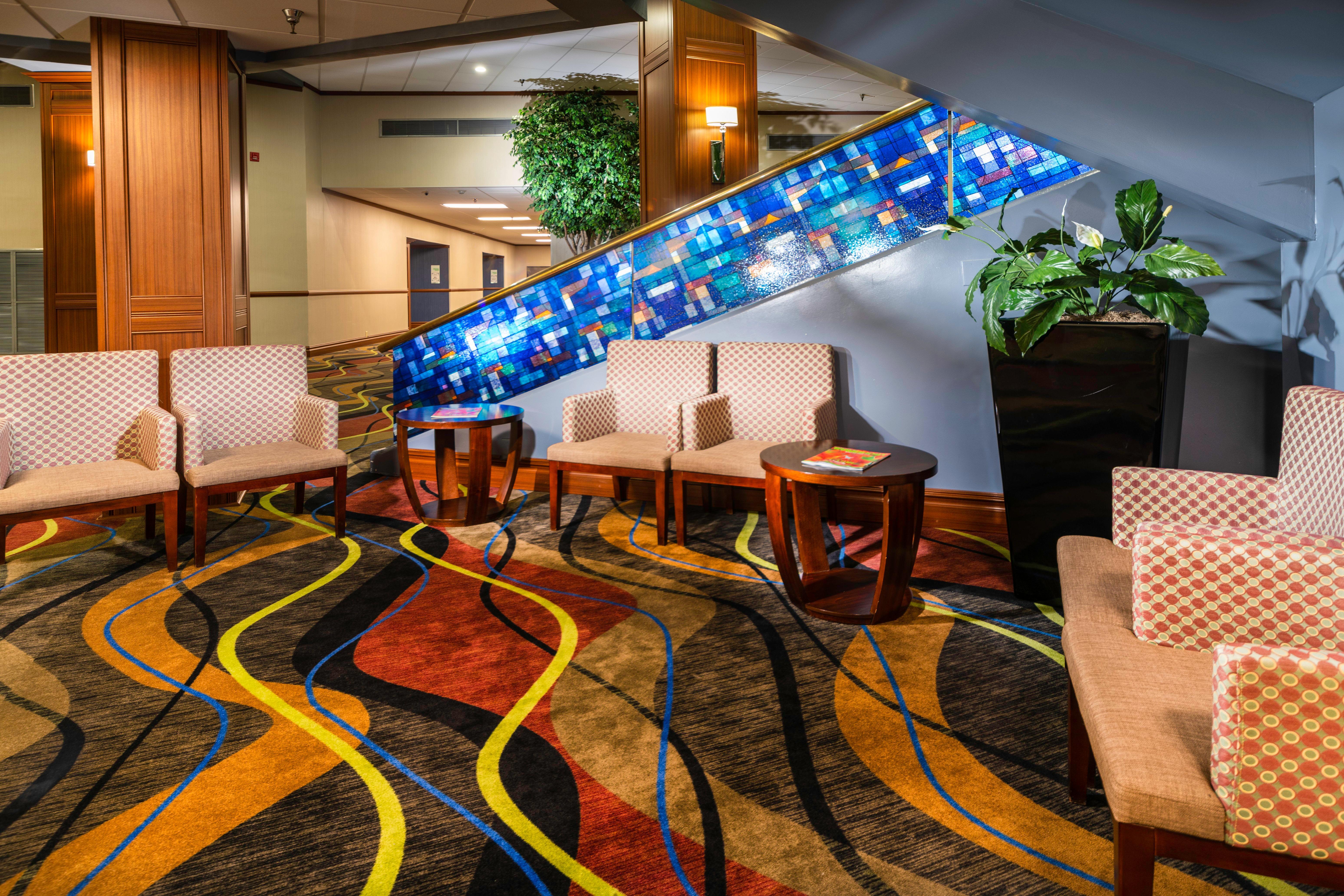 Holiday Inn Louisville East - Hurstbourne By Ihg Exterior foto